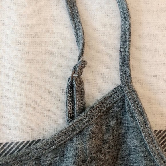 Gray camisole - Picture 3 of 4